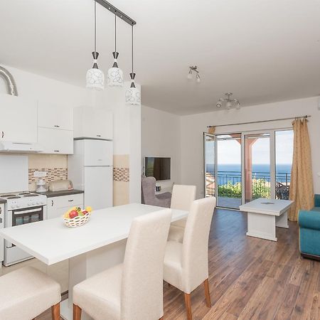 Apartments Natasa Sveti Stefan Ngoại thất bức ảnh