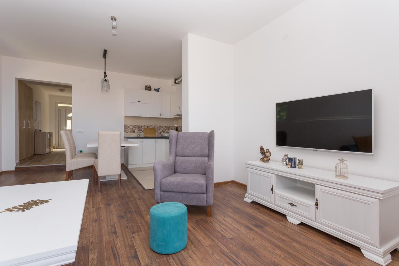 Apartments Natasa Sveti Stefan Ngoại thất bức ảnh