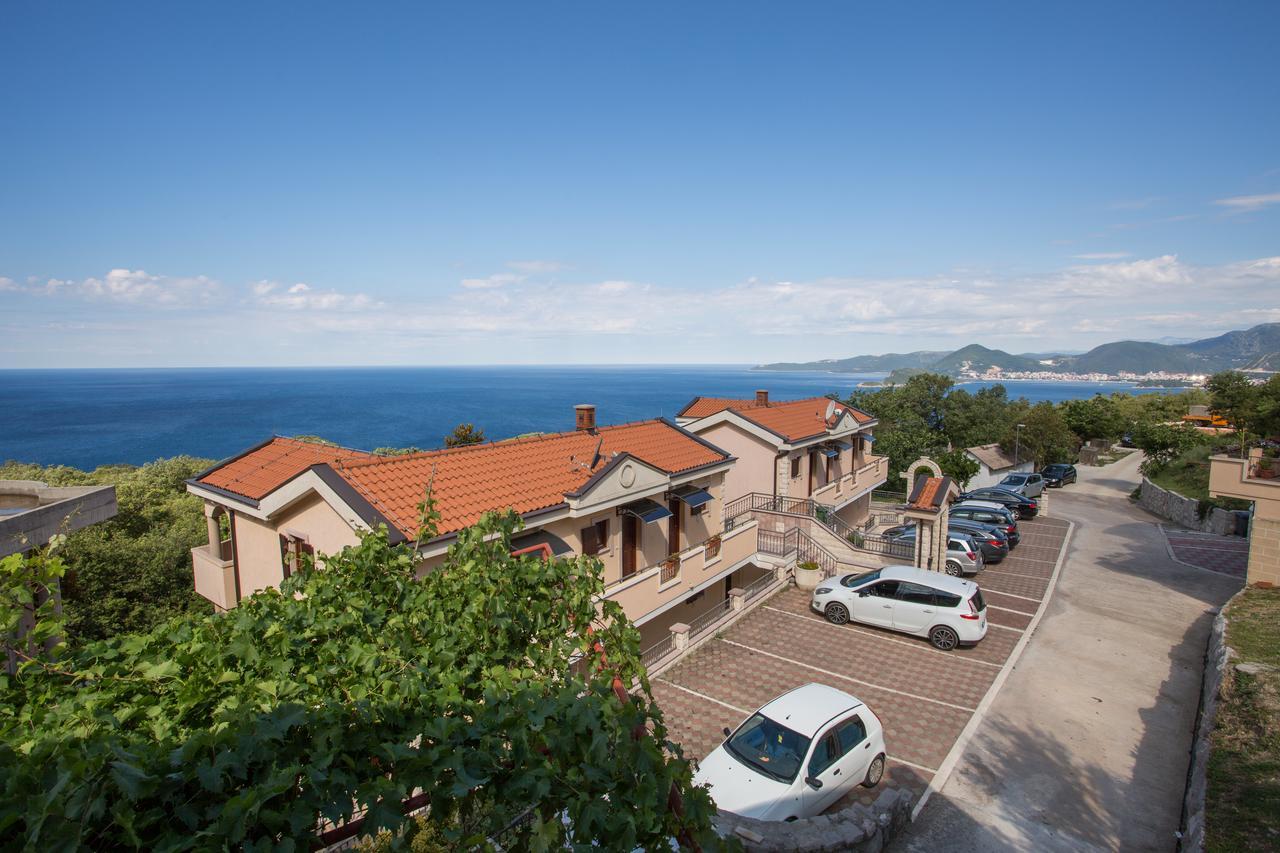 Apartments Natasa Sveti Stefan Ngoại thất bức ảnh